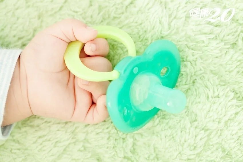 Silicone baby products have become a modern childrens staple essential daily necessities, so do you have a preliminary understanding of silicone childrens products?