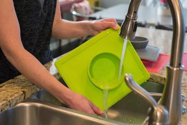 Kitchen silicone products processing manufacturers share the advantages of children's silicone tableware and daily cleaning and maintenance methods