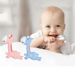 New Arrival Silicone Little Deer Teething Toy Baby Giraffe Teether Wholesale